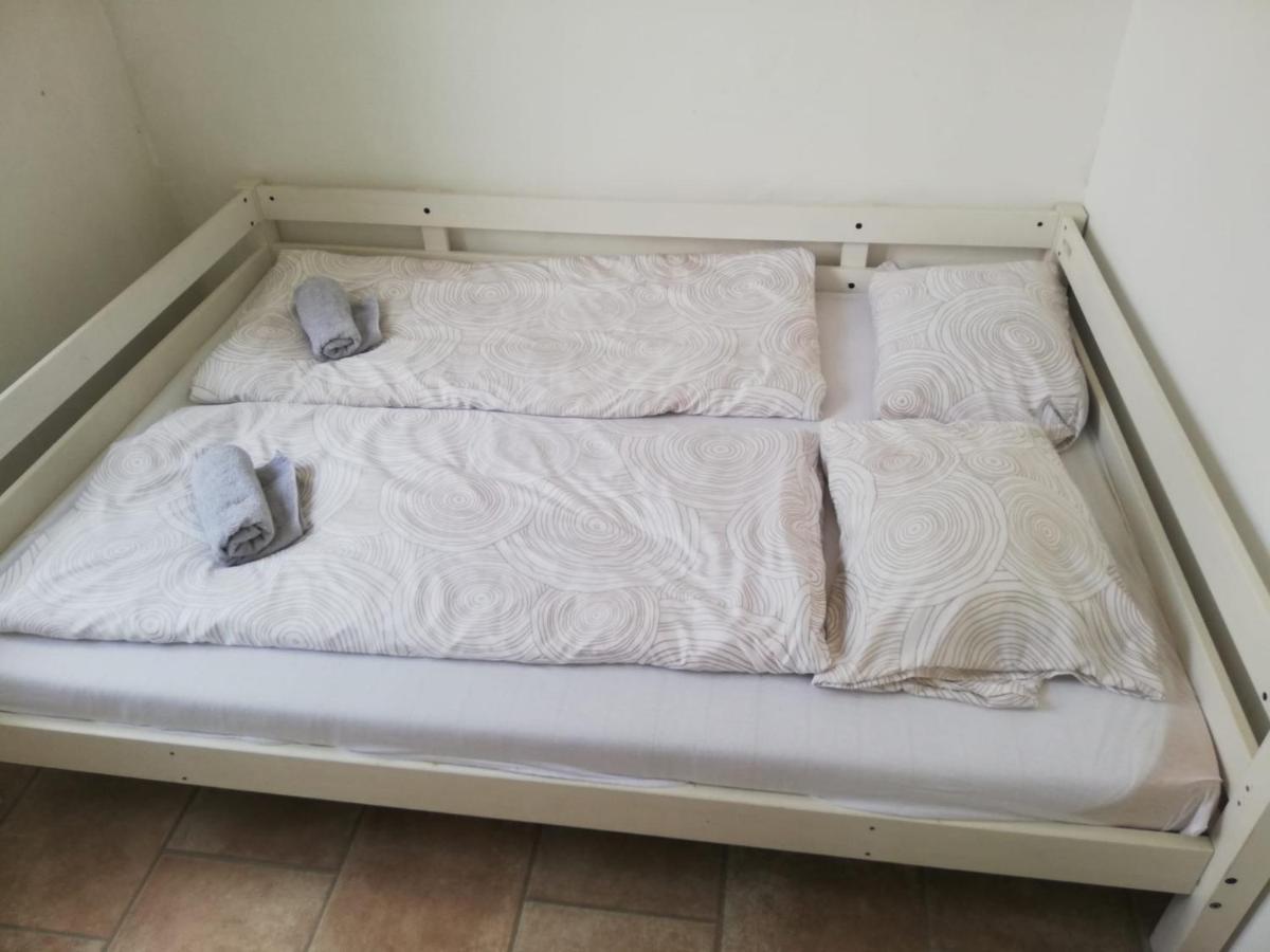 Appartamento Beautiful, Spacious And Cheap Vienna Esterno foto