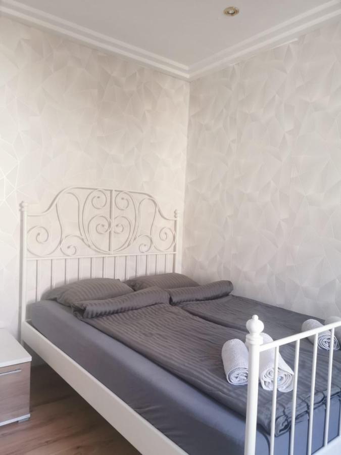 Appartamento Beautiful, Spacious And Cheap Vienna Esterno foto